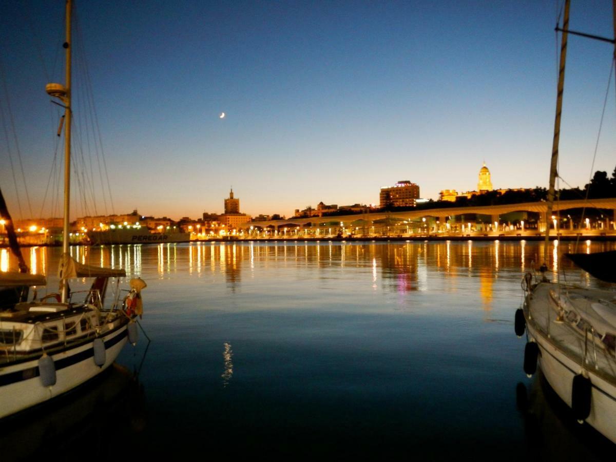 Apartamento Malaga Beach Exterior foto